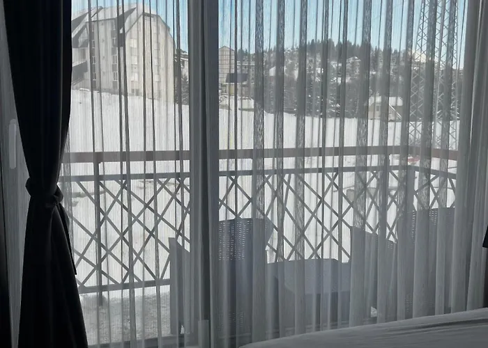 Διαμέρισμα Hill A84